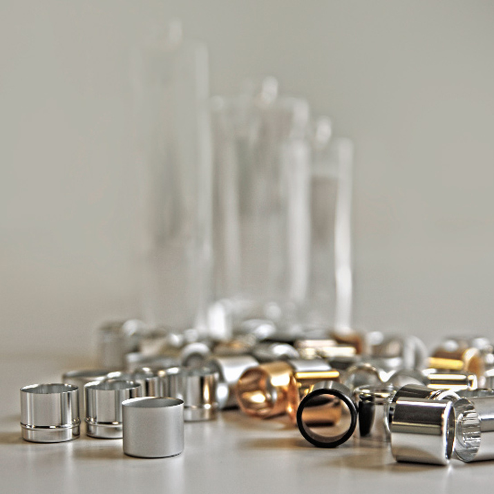 Rafesa amplia la gama de collares de aluminio para envases de perfumeria